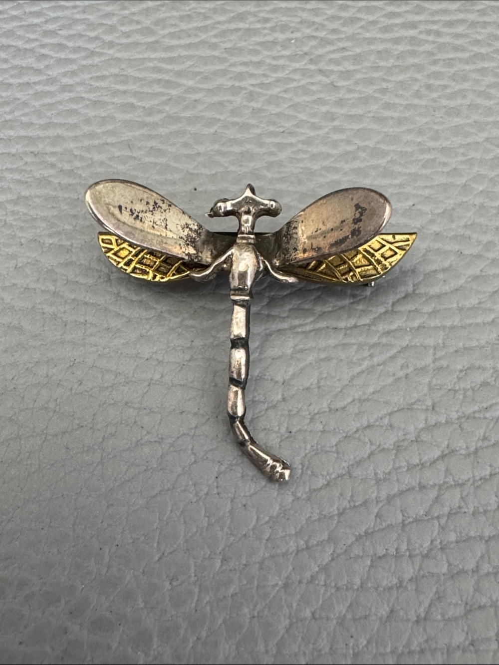 STERLING SILVER & GOLD TONE 3D DRAGONFLY BROOCH PIN